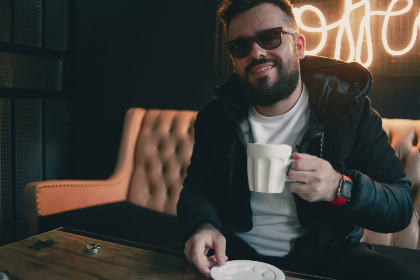 畅享免费动漫在线观看，尽情探索无限精彩世界